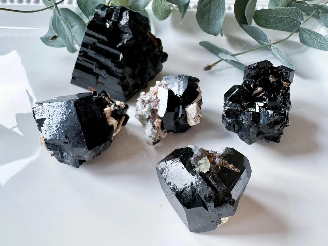 Black Tourmaline || Erongo Mountain, Namibia