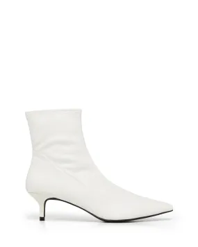 Crescent Boot White