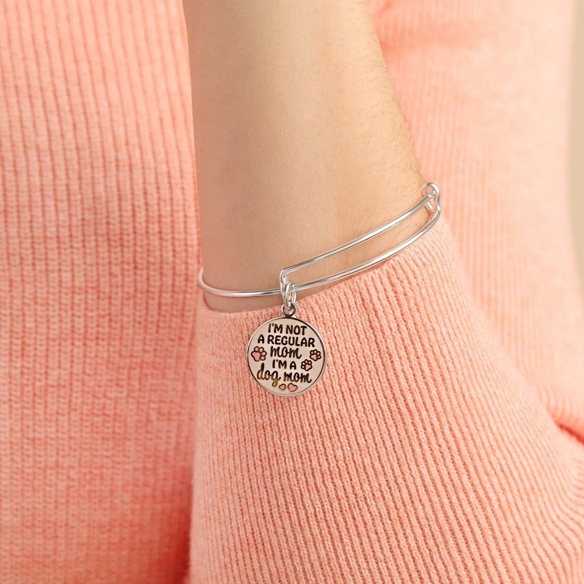 'I’m A Dog Mom' Charm Bangle