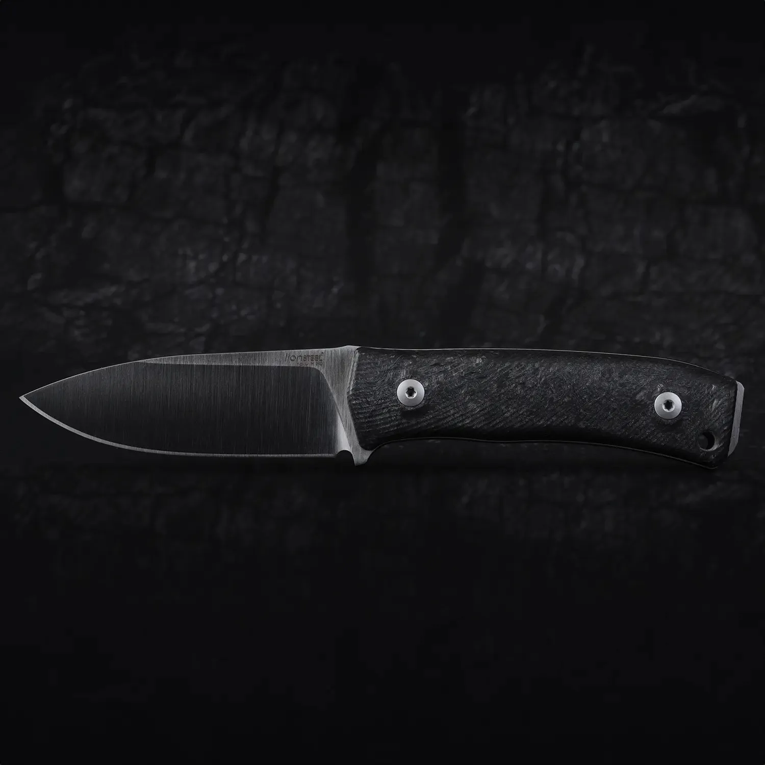 Kaviso x LionSTEEL M4 FatCarbon Fixed Blade Knife