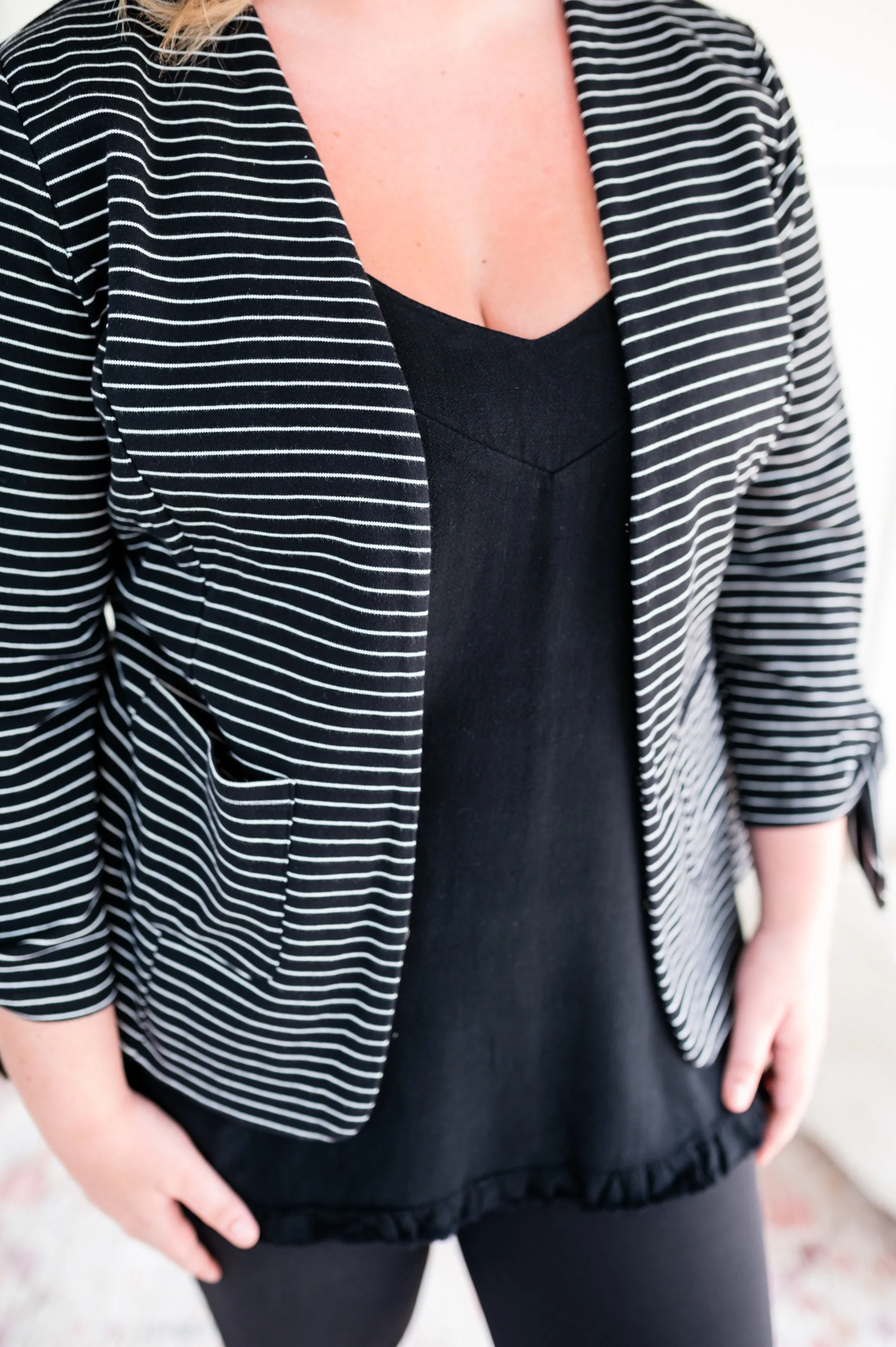 *Size S: We're In Business Now Knit Blazer In Black & White